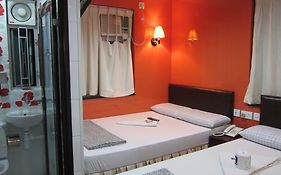 Traveller'S Hostel